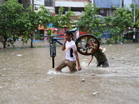 The drum of incessant rainfall woke the people of Dhaka city on Friday as a heavy monsoon shower poured down on the capital.

The rain, wh...