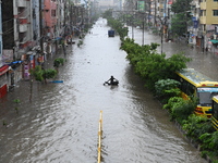 The drum of incessant rainfall woke the people of Dhaka city on Friday as a heavy monsoon shower poured down on the capital.

The rain, wh...