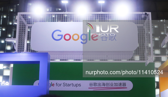 Visitors are visiting the Google booth at 2024WAIC in Shanghai, China, on July 7, 2024. According to the Wall Street Journal, on July 15, 20...