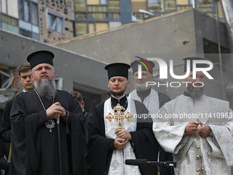 Metropolitan Epiphanius of Kyiv and All Ukraine is attending the requiem for the victims of the Russian missile attack on the Ohmatdyt Natio...