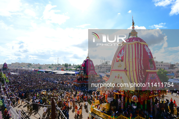 evotees Are Seen As They Are Pulling Shree Jagannath Temple Ditties Chariots On Bahuda Yatra Festival Day As It Is The End Day Of The Dittie...