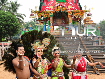  	Shree Jagannath Temple Traditional Dancers Are Seen As They Are Performing Their Traditional Dances On The Shree Jagannath Temple Ditties...