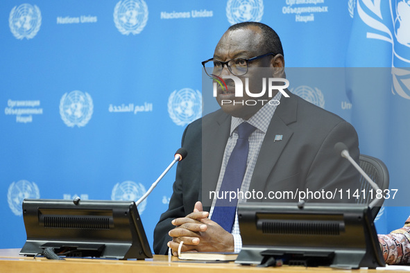 Claver Gatete, Executive Secretary, United Nations Economic Commission for Africa  briefs the media on the Ministerial-level Africa Day at t...