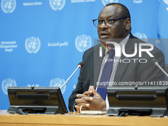 Claver Gatete, Executive Secretary, United Nations Economic Commission for Africa  briefs the media on the Ministerial-level Africa Day at t...