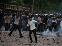 Around 250 people are being injured in a clash between Bangladesh Chhatra League activists and quota reform protesters at Dhaka University c...