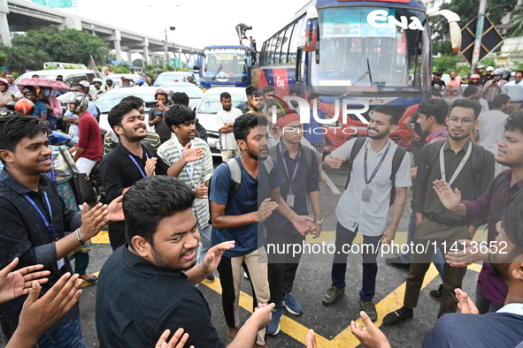 Anti-quota protesters are shouting slogans during a road-block demonstration at Banani in Dhaka, Bangladesh, on July 16, 2024. At least six...