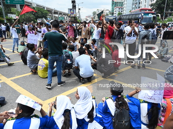 Anti-quota protesters are shouting slogans during a road-block demonstration at Banani in Dhaka, Bangladesh, on July 16, 2024. At least six...