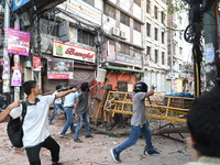 Anti-quota Protesters And Students Backing The Ruling Awami League Party Clash In Dhaka, Bangladesh, On July 16, 2024. At Least Six Demonstr...