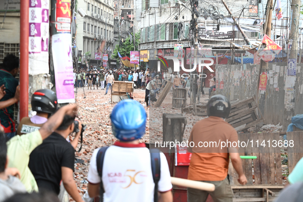 Anti-quota Protesters And Students Backing The Ruling Awami League Party Clash In Dhaka, Bangladesh, On July 16, 2024. At Least Six Demonstr...