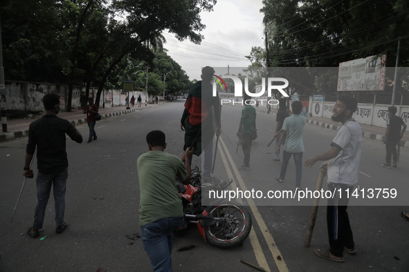 Anti-quota protestors are blocking the road in Dhaka, Bangladesh, on July 16, 2024. 