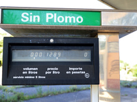 In the last ten years, more than 100 gas stations are being abandoned in Catalonia. The province of Barcelona is where the most are closing,...