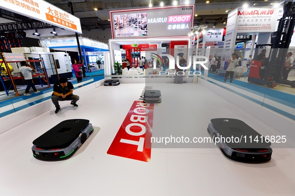 An automated mobile robot is being displayed at the 26th China Qingdao International Industrial Automation Technology and Equipment Exhibiti...