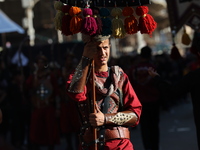  Muslims In Karbala, Iraq, On July 17, 2024 The Anniversary Of The Martyrdom Of Imam Hussein.Shiites In The World See This Today Is The Trag...