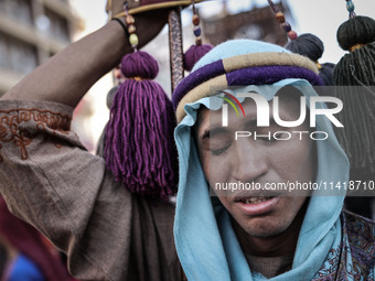  Muslims In Karbala, Iraq, On July 17, 2024 The Anniversary Of The Martyrdom Of Imam Hussein.Shiites In The World See This Today Is The Trag...