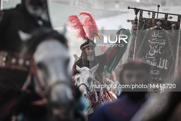  Muslims In Karbala, Iraq, On July 17, 2024 The Anniversary Of The Martyrdom Of Imam Hussein.Shiites In The World See This Today Is The Trag...