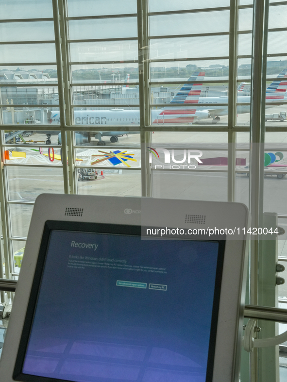 Flight delays are hitting Washington DC Reagan National Airport and many other airports following a software update glitch from Microsoft an...