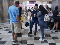 Passengers are experiencing complications with their flights inside the Mexico City International Airport due to Microsoft's computer crash,...