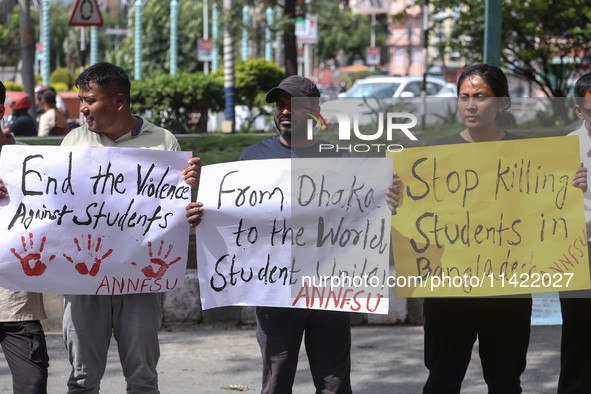 Nepali students, who are also members of the All Nepal National Free Students Union (Unified Socialist), are holding a demonstration in soli...