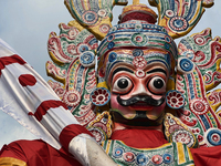 Giant idols of the Pandavas are being erected along the eastern entrance of the historic Sree Padmanabhaswamy Temple during the Panguni Utsa...