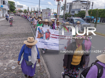 Pilgrim women from the Sierra Gorda of Queretaro are arriving at the Municipality of San Juan del Rio to continue their journey heading to t...