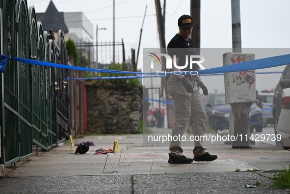 NYPD crime scene investigators are on the scene, investigating the fatal shooting of a 28-year-old male in the Bronx, New York. A 28-year-ol...