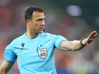 Referee Felix Zwayer during the UEFA EURO 2024 semi-final match between Netherlands and England at Football Stadium Dortmund on July 10, 202...