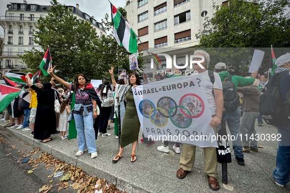 A demonstration is taking place in support of Palestine to stop the genocide of Palestinians and to exclude Israel from the Paris Olympics a...