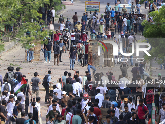 Students are advocating for reform of a controversial quota system for government job applicants, participating in clashes in Dhaka, Banglad...