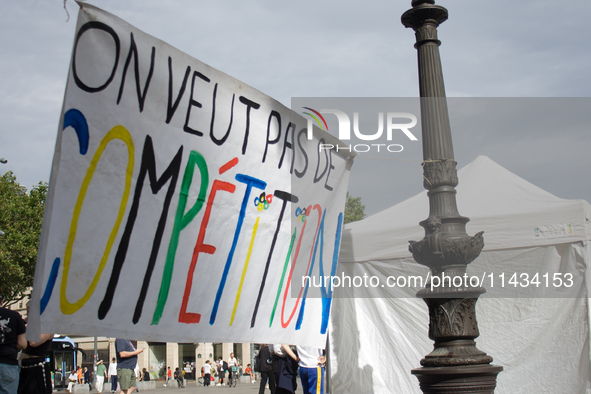 A group is clashing with pro-Israel demonstrators in Republic Square, in City, Country, on Thursday, July 25. The police are trying to keep...