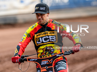 Leicester Lions' Sam Masters is riding on the parade lap during the Rowe Motor Oil Premiership match between Leicester Lions and Belle Vue A...