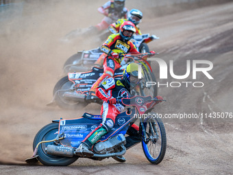 Belle Vue Aces' Brady Kurtz in Yellow is leading Leicester Lions' Sam Masters in Red, Leicester Lions' Luke Becker in Blue, and Belle Vue Ac...