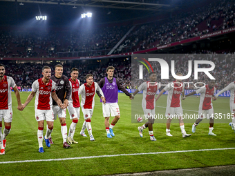 Ajax players Josip Sutalo, Jordan Henderson, Jakov Medic, Steven Berghuis, Mika Godts, Benjamin Tahirovic, Jorrel Hato, Kenneth Taylor, Carl...