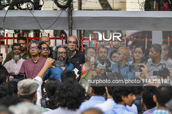 Teachers, human rights activists, and cultural activists are gathering in front of the National Press Club to protest against the indiscrimi...