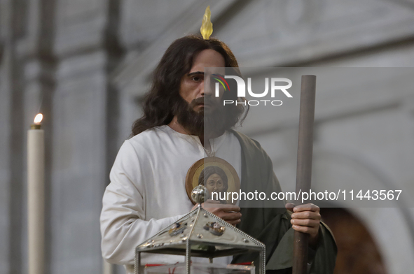 I am viewing the relics of St. Jude Thaddeus inside the Metropolitan Cathedral in Mexico City, Mexico, on a work carried out jointly by the...