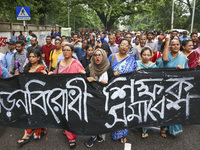 University teachers are marching under a united front 'Anti-Repression Teachers' to demand justice for victims arrested and killed in the re...