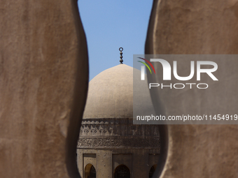 The mosque of Ibn Tulun is being commissioned by Ahmad Ibn Tulun, 'Abbasid governor of Egypt. Construction is beginning in 263 AH/876 AD and...