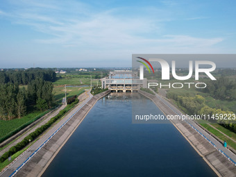 The Tanzhai Village section of the first phase of the Middle Route of the South-to-North Water Diversion Project is being viewed in Nanyang,...