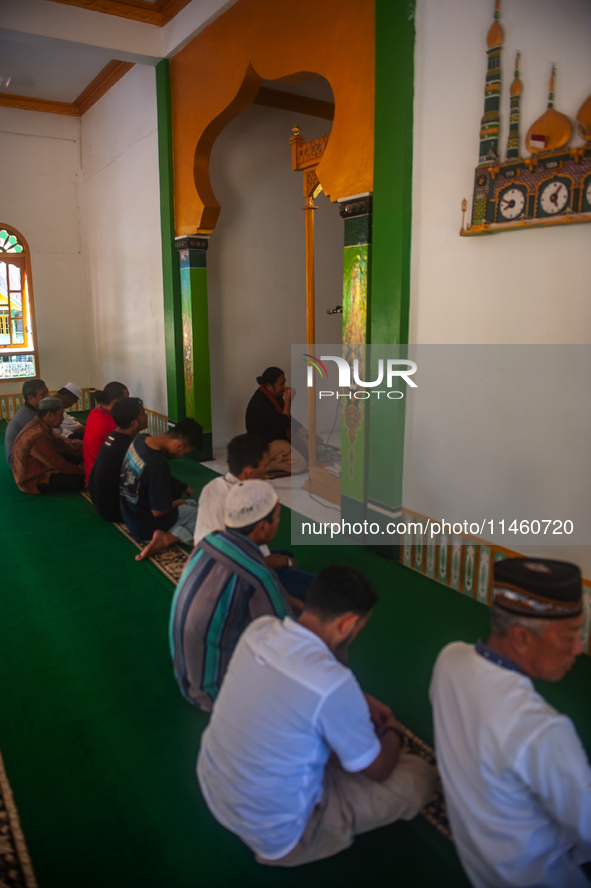 The residents of the Matfa village (Majelis Taqlim Fardhu Ain) in Langkat, North Sumatra, Indonesia, on August 06, 2024, are actively implem...