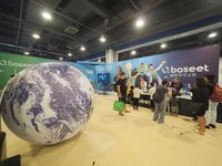 Visitors are visiting a scientific experiment at the first Beijing International Science Festival 2024 in Beijing, China, on August 8, 2024....