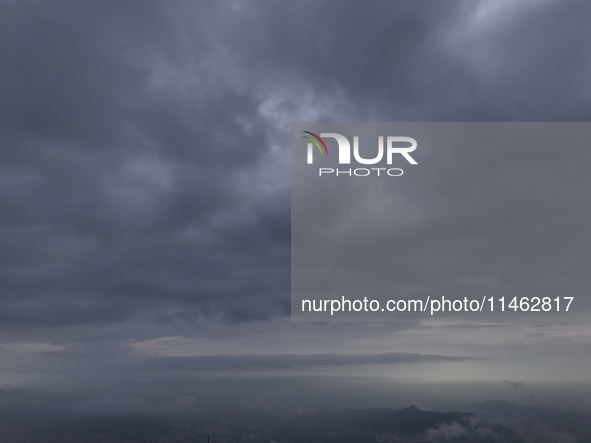 Clouds Hover Over The Mountains During The Monsoon Rain Season In Ajmer, India On 08 August 2024.