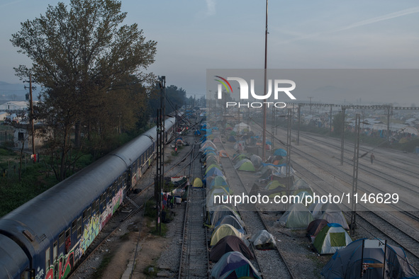 A line of tents in Idomeni´s railway on April 6, 2016.. A plan to send back migrants from Greece to Turkey sparked demonstrations by local r...