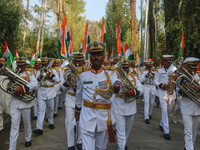 Indian Border Security Force (BSF) band members are performing during the Tiranga Rally ahead of India's Independence Day celebrations in Sr...