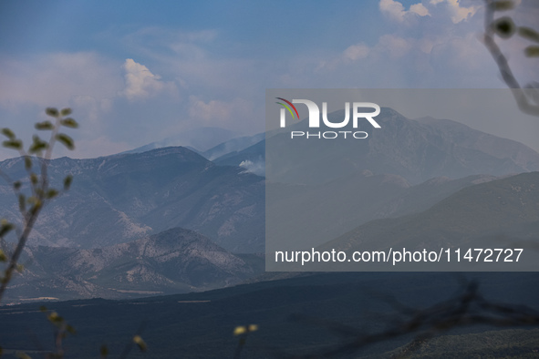 Fire at the Bulgarian-Greek border in Slavyanka mountain from the side of Bulgaria which or Orvilos from Greece. The fire is burning since 1...