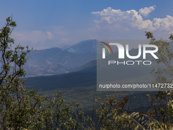 Fire at the Bulgarian-Greek border in Slavyanka mountain from the side of Bulgaria which or Orvilos from Greece. The fire is burning since 1...