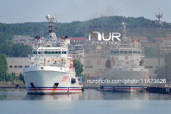 The ''Beihai Rescue 101'' and ''Beihai Rescue 119'' rescue ships are on standby at the Beihai Rescue Bureau of the Ministry of Transport in...