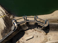 With the release of the last 2 million cubic meters of water still available for irrigation use, the Occhito dam, the largest artificial res...