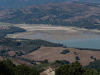 With the release of the last 2 million cubic meters of water still available for irrigation use, the Occhito dam, the largest artificial res...