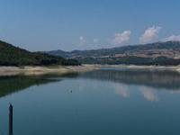 With the release of the last 2 million cubic meters of water still available for irrigation use, the Occhito dam, the largest artificial res...