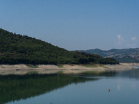 With the release of the last 2 million cubic meters of water still available for irrigation use, the Occhito dam, the largest artificial res...