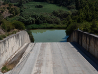 With the release of the last 2 million cubic meters of water still available for irrigation use, the Occhito dam, the largest artificial res...